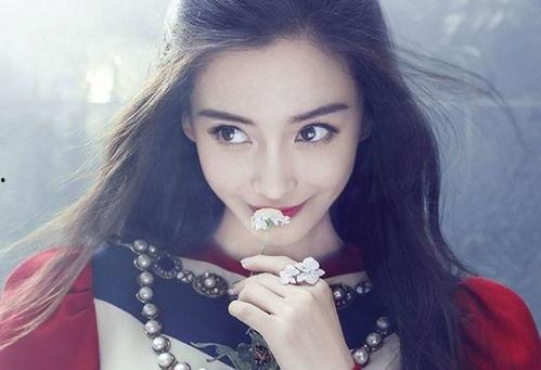 娱乐吃瓜君杨颖,从花瓶到话题女王，娱乐圈的起伏人生