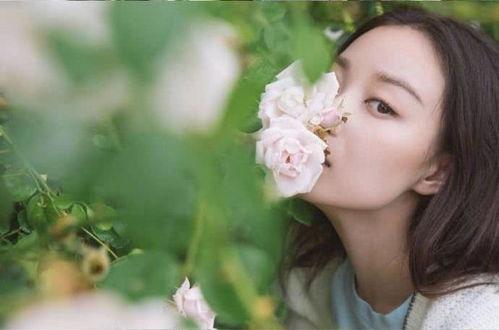 吃瓜娱乐君倪妮,从谋女郎到国民妖精，她的魅力与演技之路