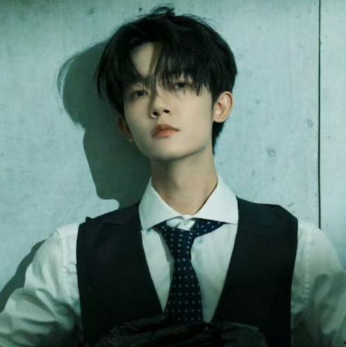 娱乐圈吃瓜直播间七姐,娱乐圈吃瓜盛宴，揭秘明星幕后故事